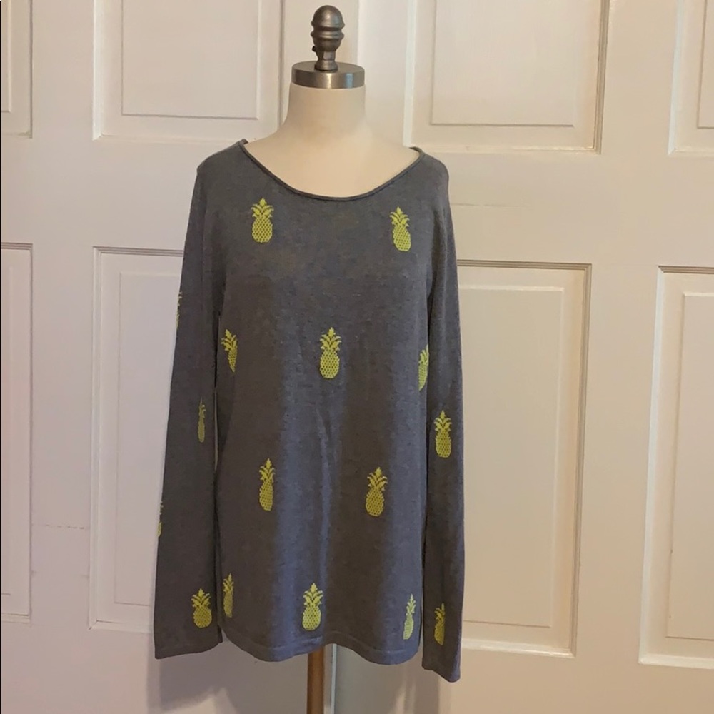 Lightweight Pineapple sweater